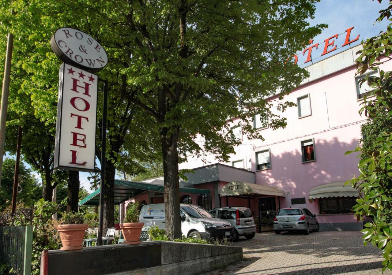 Hotel Rose&Crown 코레지오 외부 사진